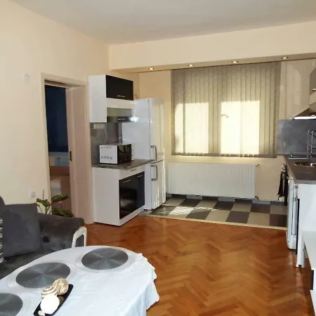 Near Regata Channel Close To Center Apartment *